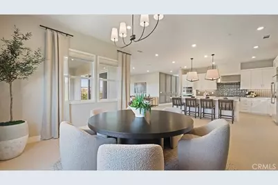 29762 Camino La Cumbre, Valencia, CA 91354 - Photo 10