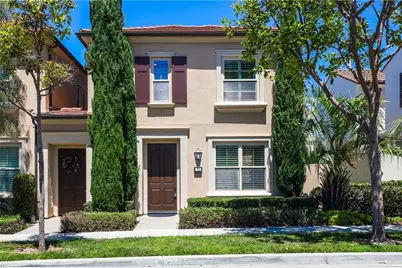 71 Emerald Clover, Irvine, CA 92620 - Photo 2