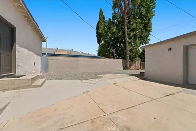 1264 S Arizona Avenue, Los Angeles, CA 90022 - Photo 26