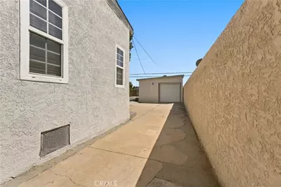 1264 S Arizona Avenue, Los Angeles, CA 90022 - Photo 24