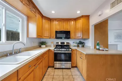 116 E Hoover, Orange, CA 92867 - Photo 2