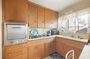 2012 E Ocean Blvd, Newport Beach, CA 92661 - Photo 12