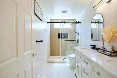 6425 E Shady Valley, Anaheim, CA 92807 - Photo 26