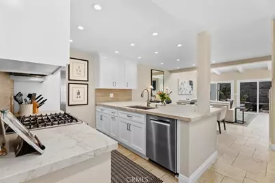 610 21st Street, Huntington Beach, CA 92648 - Photo 10
