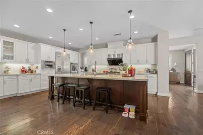 220 Barnes, Tustin, CA 92782 - Photo 8