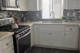 1209 Huntington St, Huntington Beach, CA 92648 - Photo 8