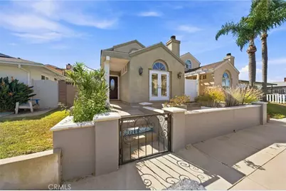 1209 Huntington Street, Huntington Beach, CA 92648 - Photo 2
