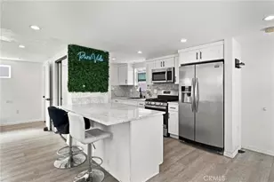 1209 Huntington St, Huntington Beach, CA 92648 - Photo 18