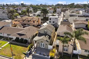 1209 Huntington St, Huntington Beach, CA 92648 - Photo 28