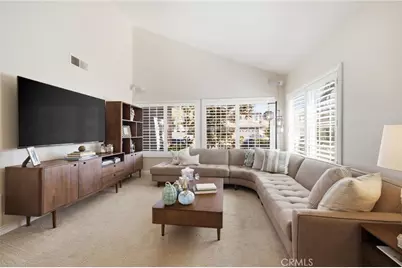 5 Wadsworth, Irvine, CA 92620 - Photo 2