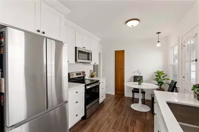 5945 East The Toledo, Long Beach, CA 90803 - Photo 10