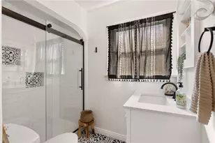 5945 E The Toledo, Long Beach, CA 90803 - Photo 18