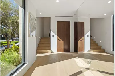 2910 Bayside, Corona del Mar, CA 92625 - Photo 2