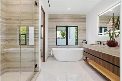 2910 Bayside, Corona del Mar, CA 92625 - Photo 12