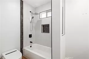 3095 College Ave, Costa Mesa, CA 92626 - Photo 16