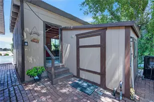 32800 Los Encinos Rd, Temecula, CA 92592 - Photo 10