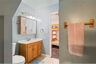 39038 Bayview Lane, Big Bear Lake, CA 92315 - Photo 22