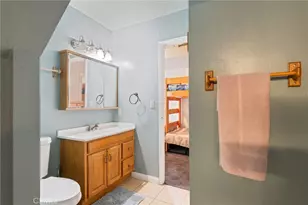 39038 Bayview Ln, Big Bear Lake, CA 92315 - Photo 32