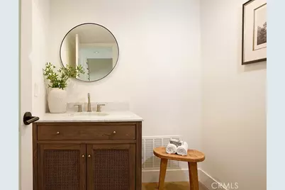 361 S Yorkshire, Anaheim, CA 92808 - Photo 24