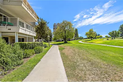2389 Via Mariposa #1E, Laguna Woods, CA 92637 - Photo 22