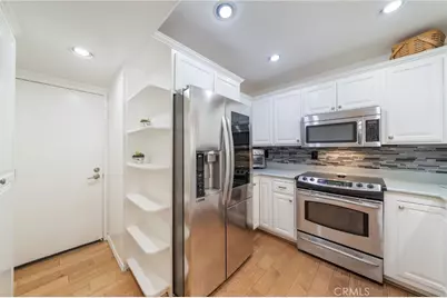 3256 Sparkler, Huntington Beach, CA 92649 - Photo 6
