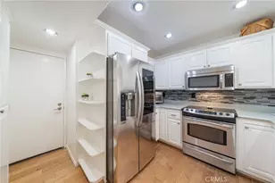 3256 Sparkler, Huntington Beach, CA 92649 - Photo 6