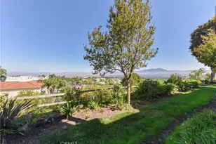 4001 Calle Sonora, Laguna Woods, CA 92637 - Photo 2