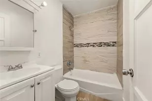 2101 S Sycamore, Santa Ana, CA 92707 - Photo 18