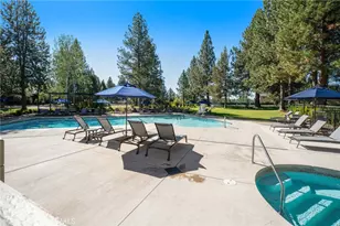 19717 SW Mt Bachelor Dr, Outside Area (Outside Ca), CA 97702 - Photo 42