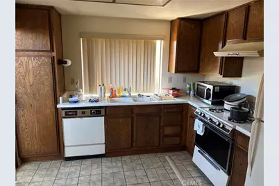25745 Mission, Loma Linda, CA 92354 - Photo 2