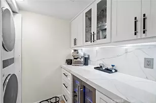 526 Vista Grande, Newport Beach, CA 92660 - Photo 16