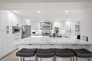 526 Vista Grande, Newport Beach, CA 92660 - Photo 6