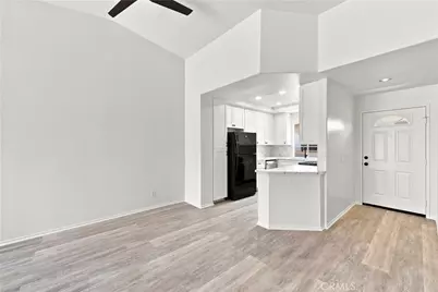 94 Via Contento, Rancho Santa Margarita, CA 92688 - Photo 6
