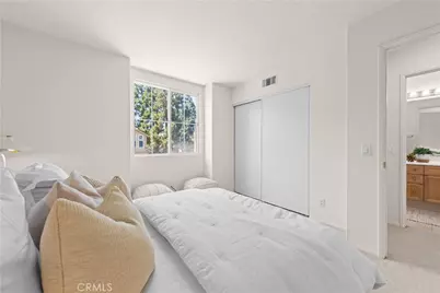 22 Santa Cruz Aisle, Irvine, CA 92606 - Photo 30