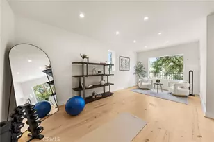 2927 Park Center, Los Angeles, CA 90068 - Photo 10