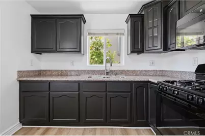 1353 W 60th, Los Angeles, CA 90044 - Photo 6
