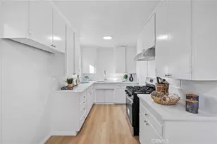 2100 W Valencia Dr, Fullerton, CA 92833 - Photo 8