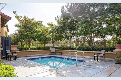 119 Danbrook, Irvine, CA 92603 - Photo 16