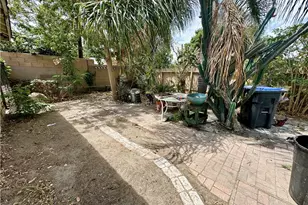 139 S Stinson, Anaheim, CA 92801 - Photo 52