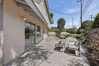 17372 Mira Loma Circle, Huntington Beach, CA 92647 - Photo 42