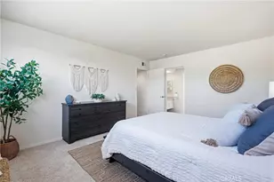 17372 Mira Loma Cir, Huntington Beach, CA 92647 - Photo 28