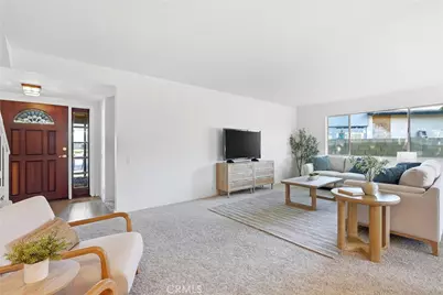 17372 Mira Loma Circle, Huntington Beach, CA 92647 - Photo 8