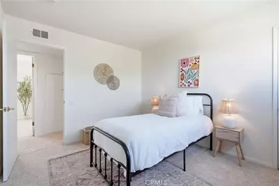 17372 Mira Loma Circle, Huntington Beach, CA 92647 - Photo 34