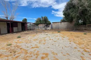 36841 96th, Littlerock, CA 93543 - Photo 2