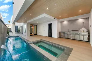 816 Pacific Coast Hwy, Huntington Beach, CA 92648 - Photo 6