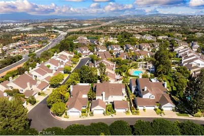 57 Hillsdale, Newport Beach, CA 92660 - Photo 6