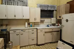 3537 Griffin Ave, Los Angeles, CA 90031 - Photo 14