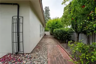 20 Norton St, Irvine, CA 92612 - Photo 30