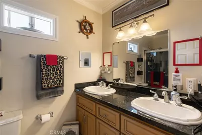 711 Huntington, Huntington Beach, CA 92648 - Photo 30