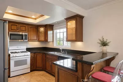 711 Huntington, Huntington Beach, CA 92648 - Photo 24